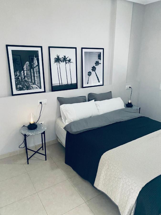 Fresh Apartment, 2 Bedroom, 2 Bathroom, 2 Lovely Poolareas ロス・アルカサレス エクステリア 写真